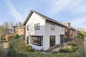 Dr. Leenaersstraat 23 Castricum Dr. Leenaersstraat 23 Castricum