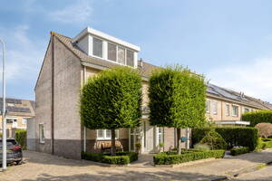 Dahliastraat 23 BADHOEVEDORP Dahliastraat 23 BADHOEVEDORP